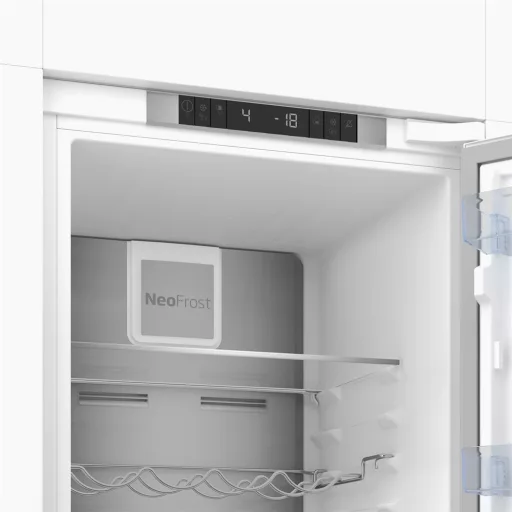 Beko BCNA306E4SN HŰTŐ ALULFAGYASZTÓS BEÉPÍTHETŐ