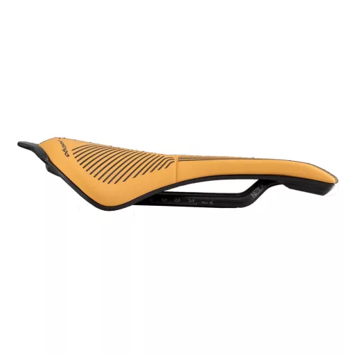 Nyereg PR SCRATCH-M5 AGX PAS