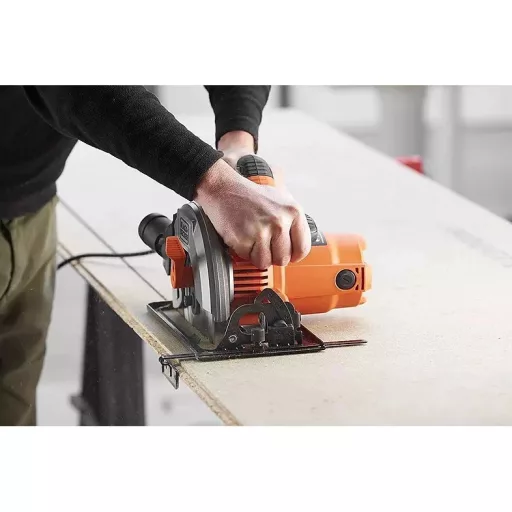 Black and Decker CS1550-QS KÖRFŰRÉSZ