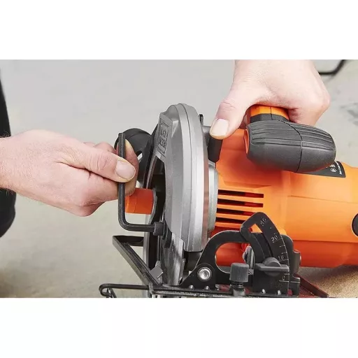 Black and Decker CS1550-QS KÖRFŰRÉSZ