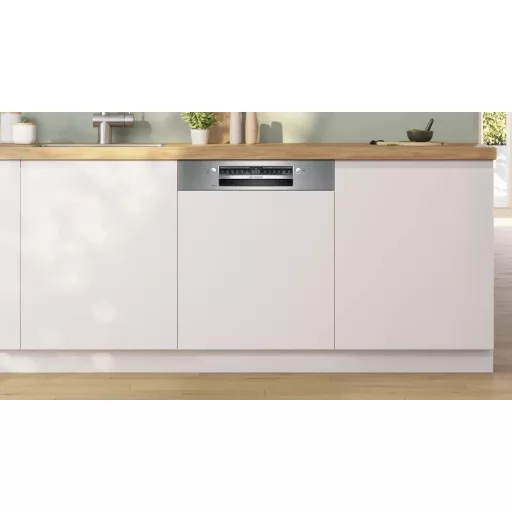 Bosch SMI4EVS04E MOSOGATÓGÉP BEÉPÍTHETŐ 13 TERÍTÉK