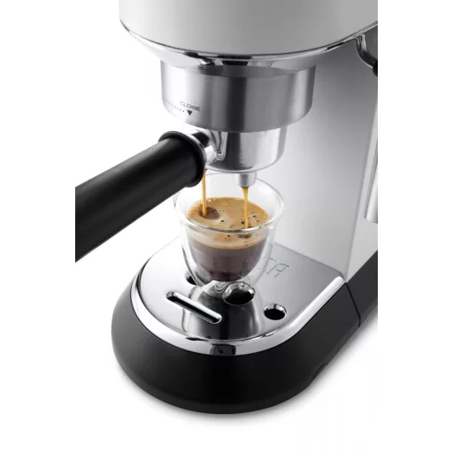 Delonghi EC685.W KÁVÉFŐZŐ PRESSZÓ