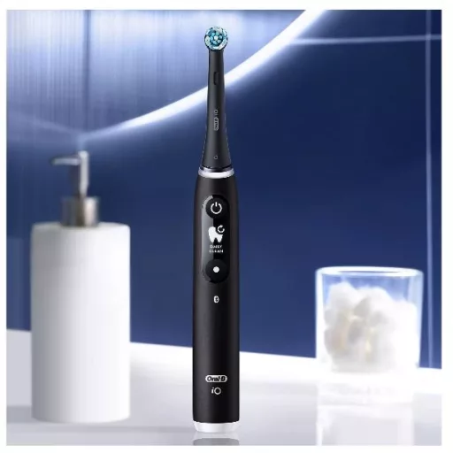 Oral-B IO6 BLACK ONYX ELEKTROMOS FOGKEFE