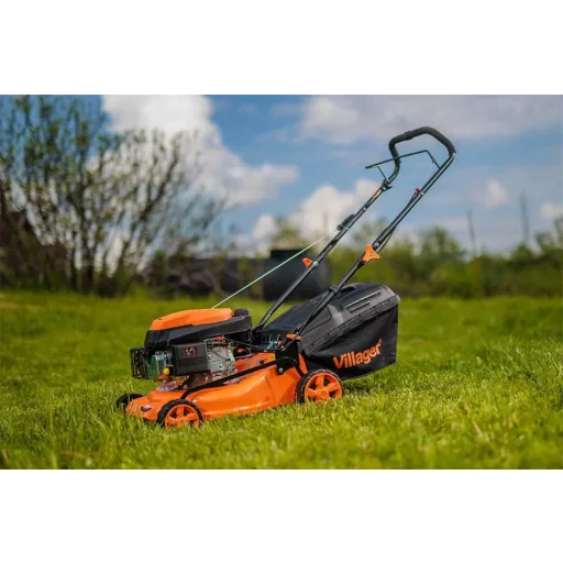 Villager ATLAS 3010 T BENZINES FŰNYÍRÓ