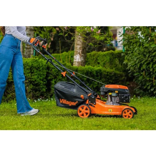Villager ATLAS 3010 T BENZINES FŰNYÍRÓ