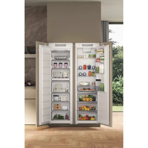 Whirlpool WHSD18A033C2 P HŰTŐ EGYAJTÓS BEÉPÍTHETŐ