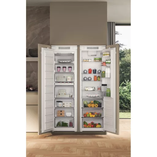 Whirlpool WHSD18F013D1 FAGYASZTÓSZEKRÉNY BEÉPÍTHETŐ 8 REKESZ